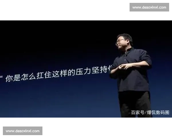 锤子对决凯恩：足球历史上最具争议的巅峰对决之谜